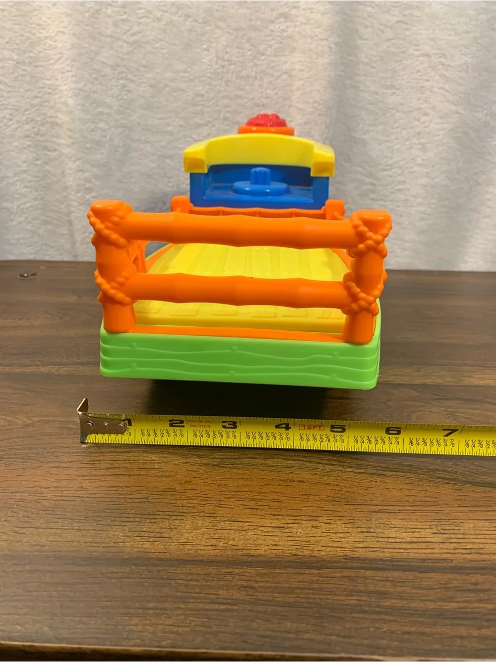 Fisher-Price bright fisher